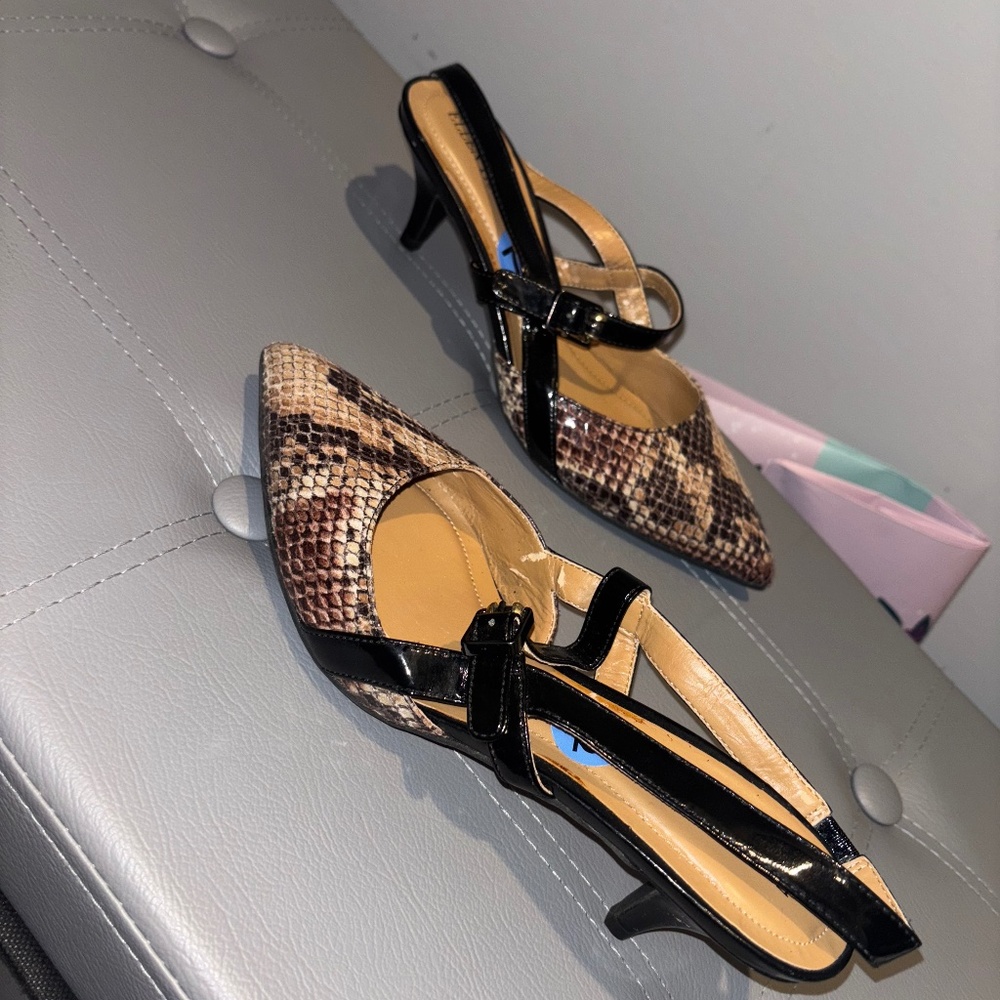 Snake skin kitten heel